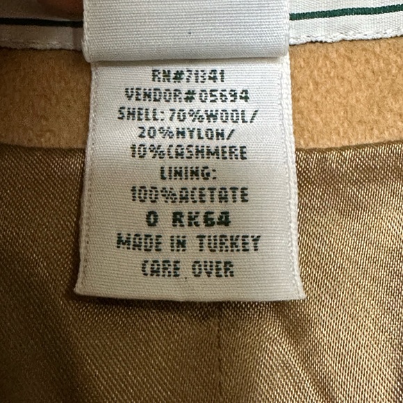 L.L. Bean Classic Wool Cashmere Blend Coat Size 4P - Picture 7 of 7